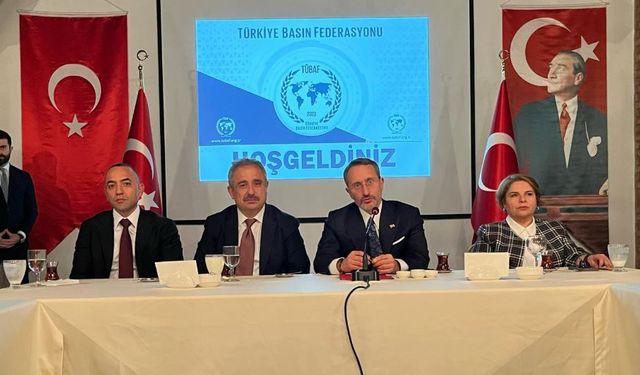 Fahrettin Altun Türkiye Basın Federasyonu'nun iftarına katıldı