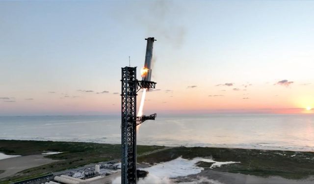 SpaceX'in Starship roketinin 8'inci deneme uçuşu iptal oldu