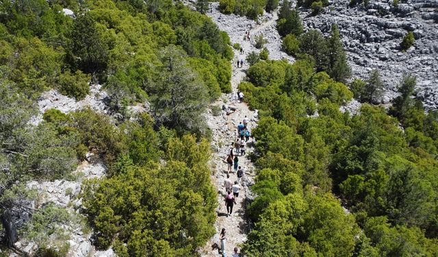Tarihle doğa iç içe: Akseki'deki antik yol turizme açıldı
