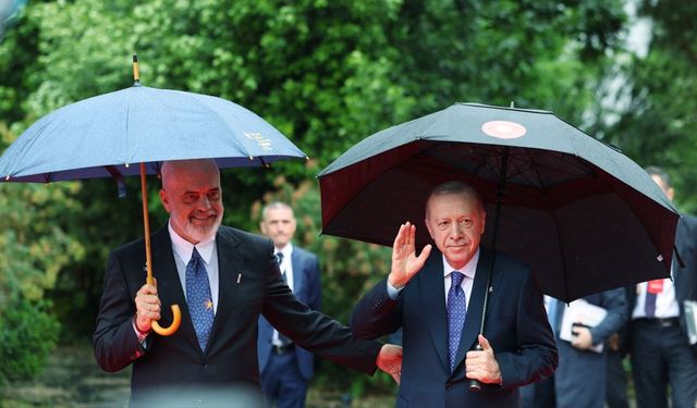 Cumhurbaşkanı Erdoğan, Arnavutluk'a geldi