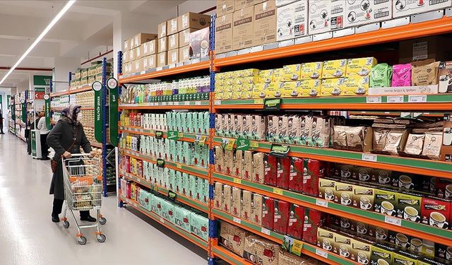 Ticaret satış hacmi yıllık yüzde 10,8 arttı