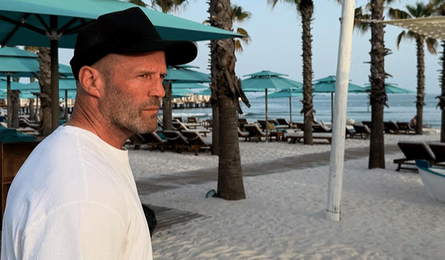 Jason Statham'ın Antalya tatili başladı: "Bu yeri seviyoruz"