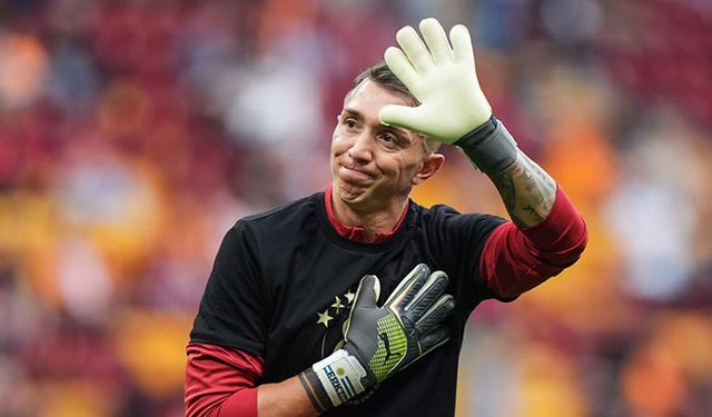 Muslera’dan veda mesajı: Büyük Galatasaray taraftarına sonsuz minnetle...