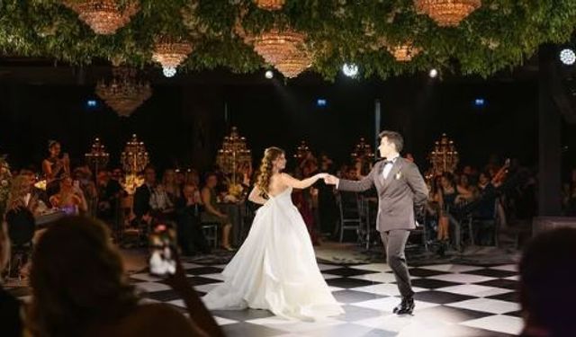 Sihirli Annem'in Çilek'i Zeynep Özkaya gelin oldu
