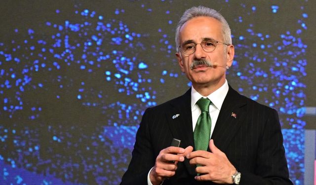 Bakan Uraloğlu duyurdu: Trabzon- Samsun arası 2 saate düşecek