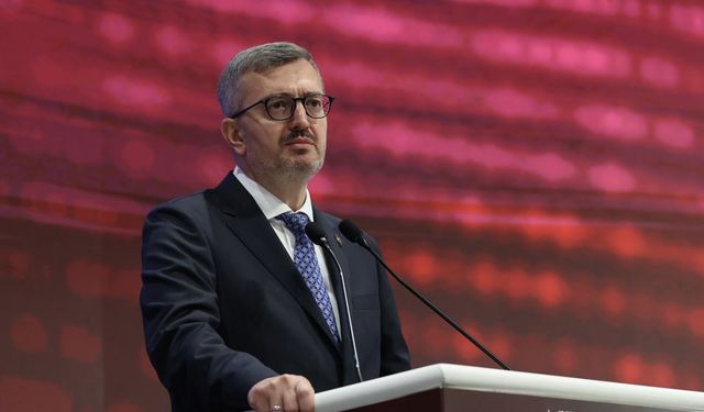 Burhanettin Duran: Türkiye, küresel düzeyde adaletin sesi olmaya devam ediyor