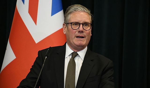 İngiltere Başbakanı Keir Starmer istifa etti