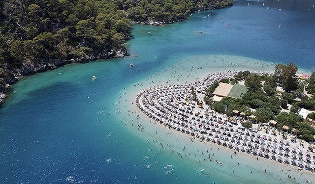 Türkiye'nin turizm geliri yılın ilk çeyreğinde yıllık bazda yüzde 4,2 arttı
