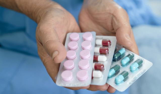 “Bilinçsiz ağrı kesici kullanmak kalp krizine neden olabiliyor” uyarısı