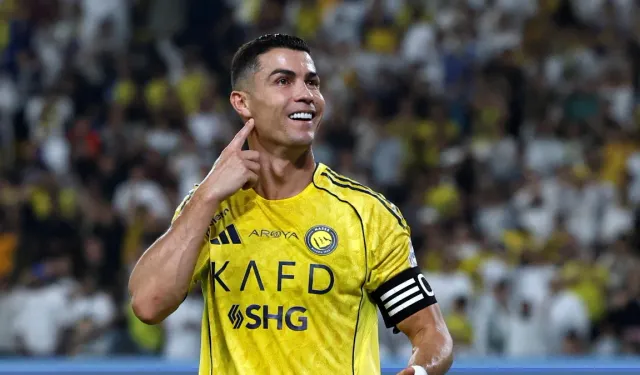 Ronaldo tarihteki ilk milyarder futbolcu oldu