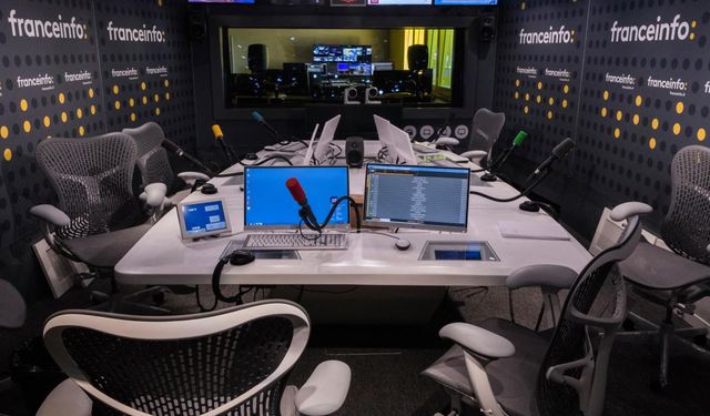 Canlı yayında bomba ihbarı! Büyük korku yaşandı