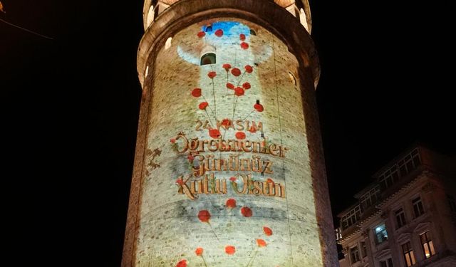 Galata Kulesi'nde 24 Kasım Öğretmenler Günü'ne özel gösteri