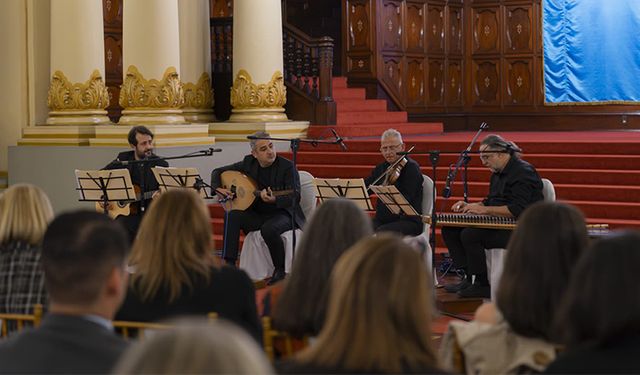 Klasik Türk müziği topluluğu "Alla Turca Ornamenti" Guatemala'da konser verdi