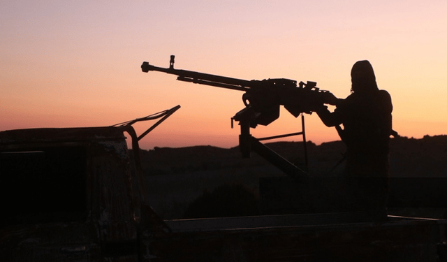 Suriye'de Rakka kent merkezi YPG'den büyük ölçüde kurtarıldı