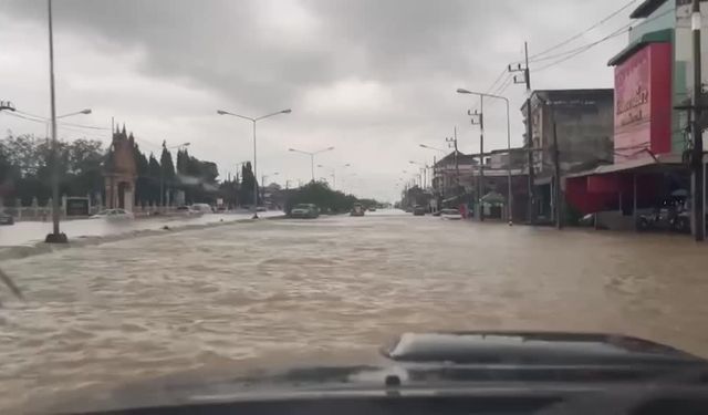 Tayland'ın güneyini vuran sel felaketinde can kaybı 162'ye yükseldi