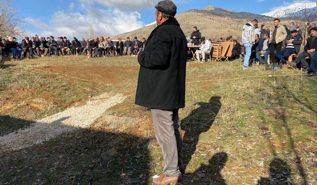 Suçsuz yere öldürülen anne memleketinde toprağa verildi