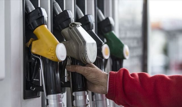 Akaryakıta indirim ne zaman gelecek? Motorin fiyatı için tarih netleşti
