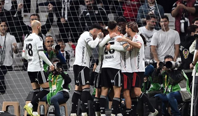 Beşiktaş'ta yıldız ismin bileti kesildi! Ocakta takımdan ayrılıyor