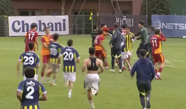 Dev maç öncesi U19 derbisinde kavga çıktı