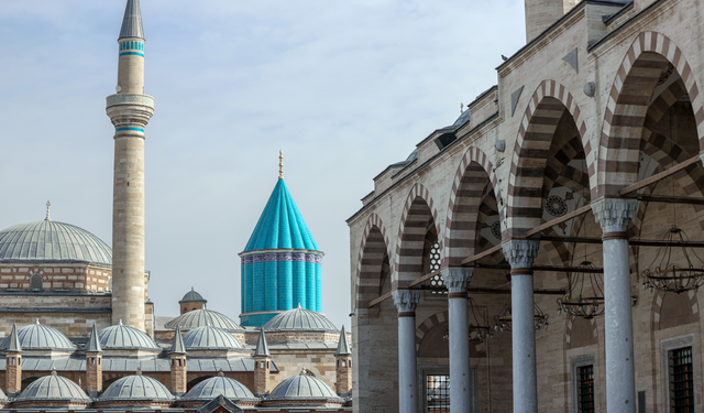 Mevlana, farklı inanç ve kültürden insanları "Huzur Vakti" temasıyla buluşturacak