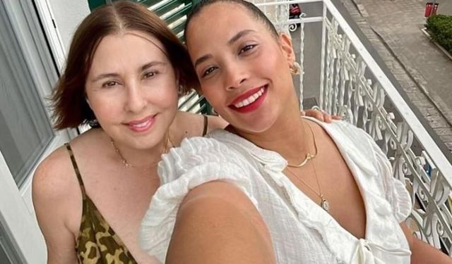 Şarkıcı Nilüfer'in kızı nişanlandı