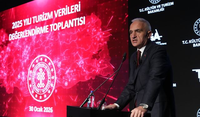 Cumhuriyet tarihinde bir ilk! Turizm geliri 65.2 milyar dolarla rekor seviyeye ulaştı