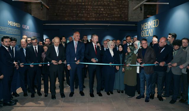 Cumhurbaşkanı Erdoğan, Hane İslam Eserleri Sergisi'nin açılışını yaptı