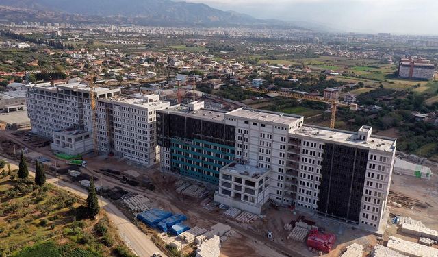 Aydın Şehir Hastanesi hizmete açıldı