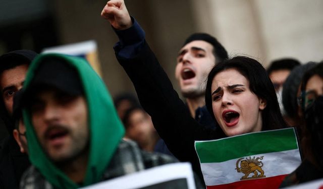 İran'daki olaylarda ölenlerin sayısı 4 bin 29'a çıktı