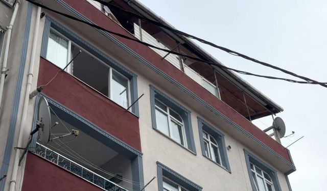 İstanbul'da korkunç olay! 3 kişi evde ölü bulundu...