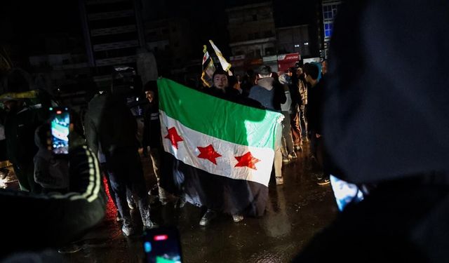 Suriye’de tarihi adım: Esad rejiminin devrilmesi sonrası ilk halk parlamentosu oturumu gerçekleştirildi