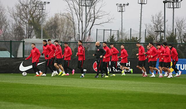 A Milli Futbol Takımı, Romanya maçının hazırlıklarını sürdürdü