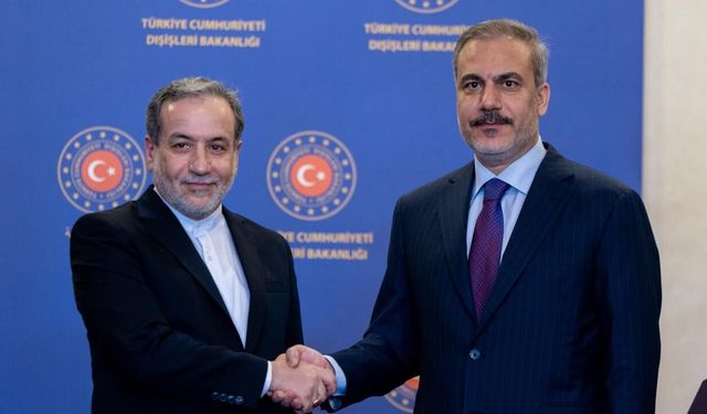 Bakan Fidan, İran Dışişleri Bakanı Arakçi ile görüştü