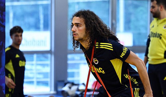 Fenerbahçe, günü çift antrenmanla tamamladı