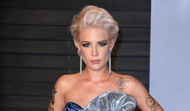 Halsey'den Türkçe bayram mesajı geldi