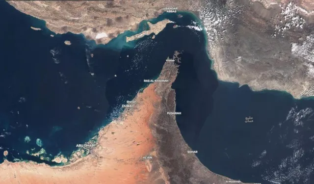 İran’dan Hürmüz Boğazı için yeni açıklama: Şartlı geçiş mümkün