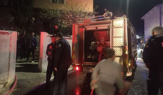 Manisa’da akılalmaz olay! Gelin, kayınvalidesinin evini ateşe verdi...