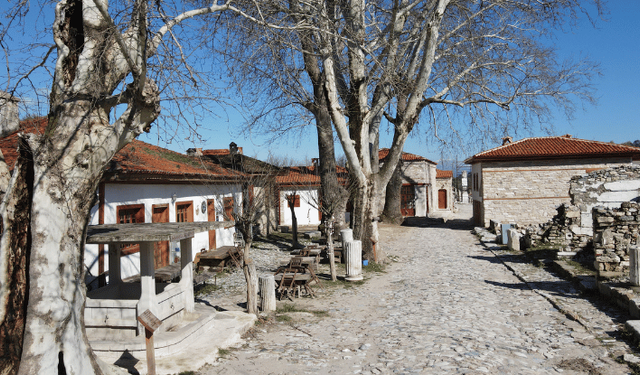 Stratonikeia Antik Kenti'nde unutulmaya yüz tutmuş meslekler yaşatılacak