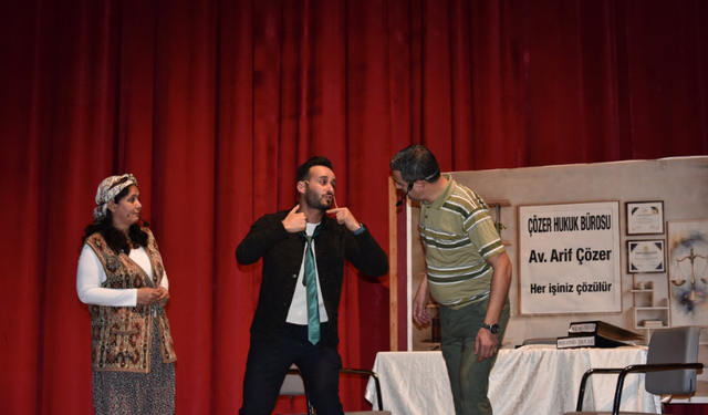 Manavgat’ta Öğer Ortaokulu’ndan renkli bahar şenliği