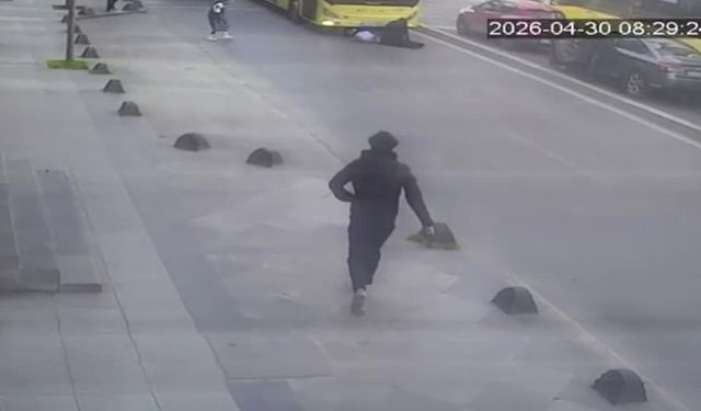 Bağcılar'da İETT otobüsünün çarptığı çocuk yaralandı