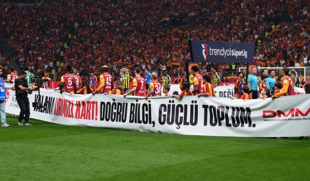 Burhanettin Duran'dan Galatasaray ve Fenerbahçe'ye teşekkür