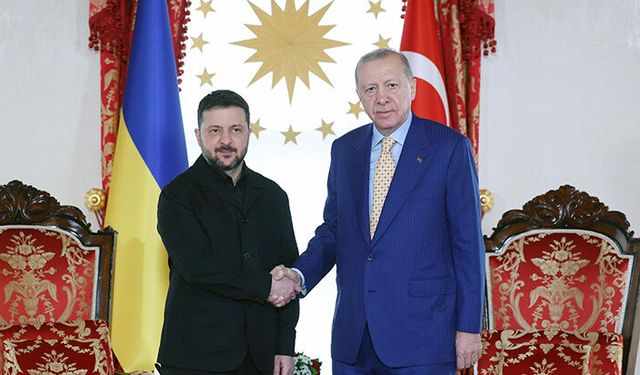 Cumhurbaşkanı Erdoğan, Ukrayna Devlet Başkanı Zelenskiy ile bir araya geldi