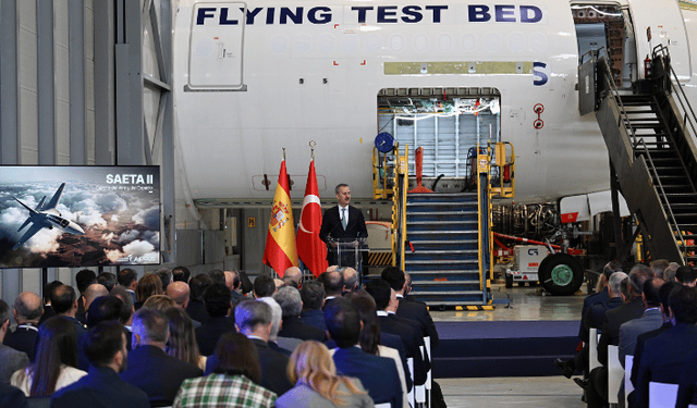 HÜRJET'in İspanya'ya ihracı için imza töreni yapıldı