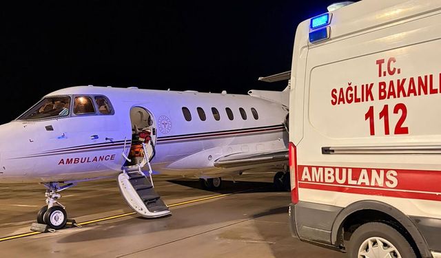 Tokat'ta ambulans uçak 18 günlük bebek için havalandı
