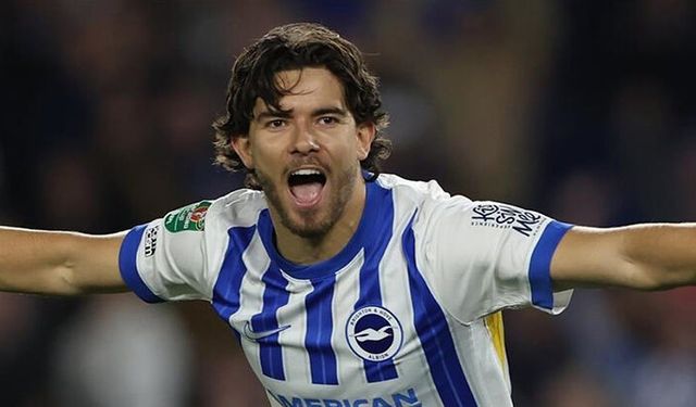 Ferdi Kadıoğlu, Brighton'da sezonun oyuncusu seçildi