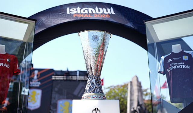 İstanbul’da final gecesi! Avrupa’nın iki numaralı kupası bugün sahibini bulacak