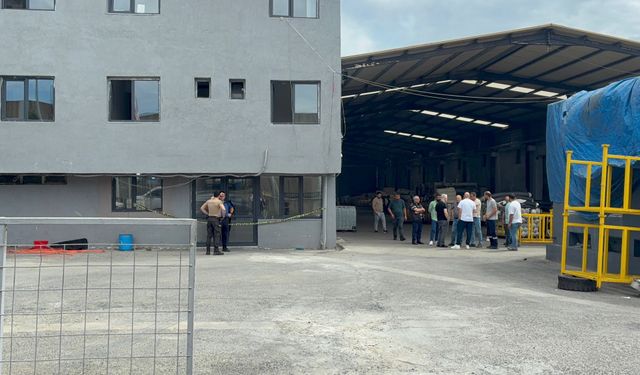 Fabrikada kanlı hesaplaşma! Silahlı ve bıçaklı kavgada 1 ölü, 1 yaralı