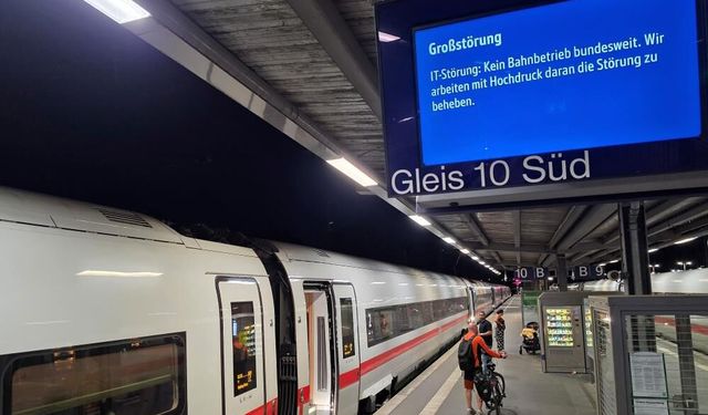 Almanya'da demir yolu ağı çöktü! Tren seferleri 90 dakika boyunca yapılamadı