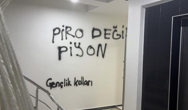 CHP'de kriz büyüyor! İl başkanlığına gidenler bu manzara ile karşılaştı