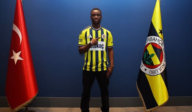 Fenerbahçe Amara Diouf transferini açıkladı